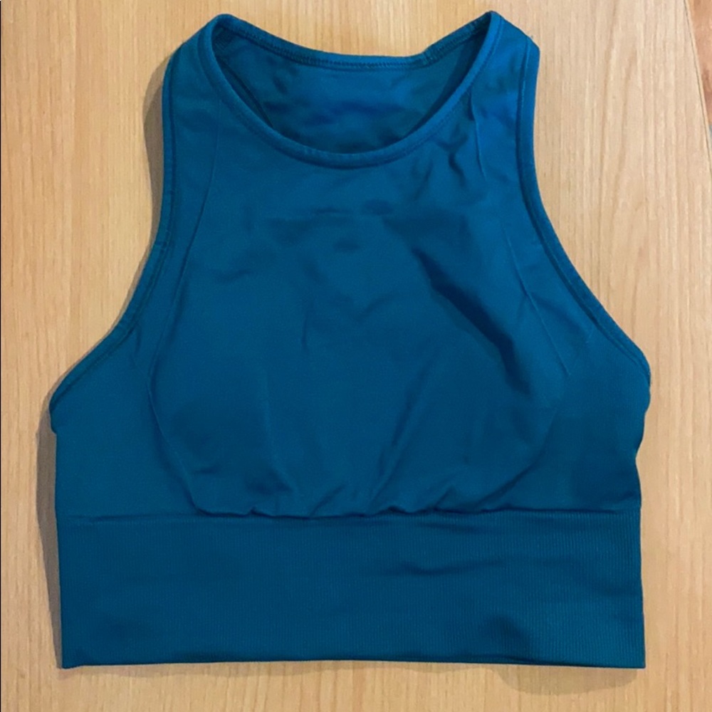 NWOT Lululemon turquoise crop top/bra